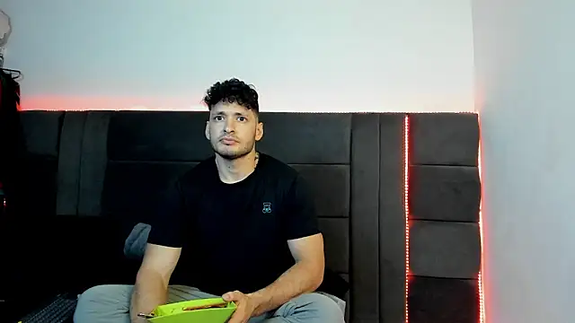 Snapshot of alejandro__2 chatting on January 31, 2026, 7:11 pm alejandro 2 online show from January 31, 2026, 7:11 pm