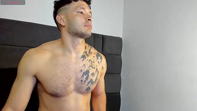 Snapshot of alejandro__2 chatting on June 5, 2026, 2:56 pm alejandro 2 online show from June 5, 2026, 2:56 pm