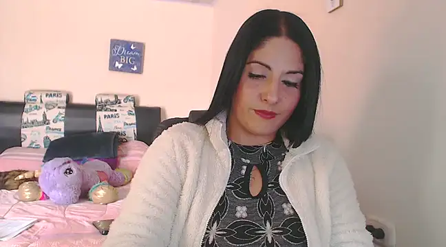 sahtlove1 online show from February 6, 2025, 6:13 pm