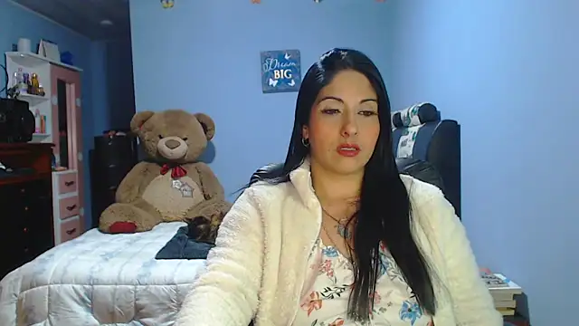 sahtlove1 online show from May 15, 2026, 10:50 pm