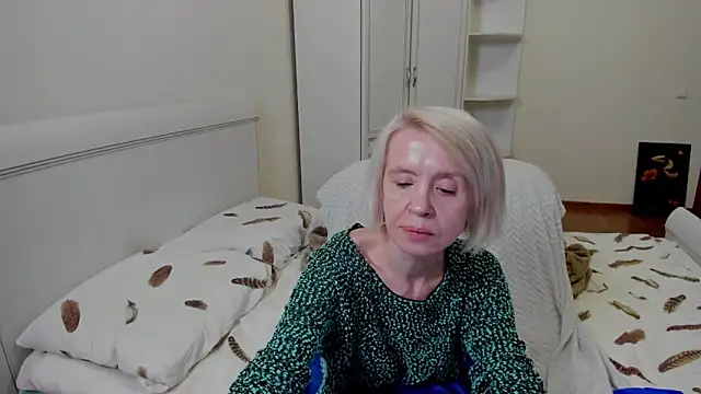 aminalive online show from November 5, 2025, 6:41 pm