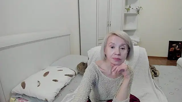 aminalive online show from December 13, 2025, 8:04 pm