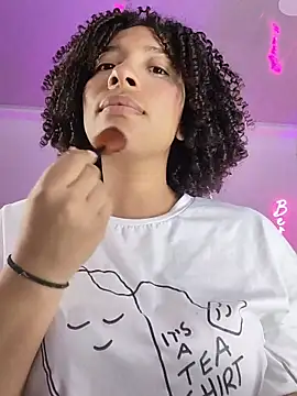 Snapshot of DannaBerry chatting on November 24, 2025, 3:12 pm DannaBerry online show from November 24, 2025, 3:12 pm