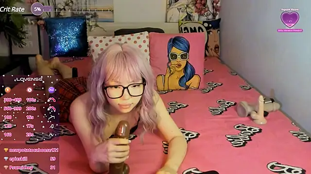 Snapshot of Stripchatlady chatting on January 30, 2025, 3:22 am Stripchatlady online show from January 30, 2025, 3:22 am