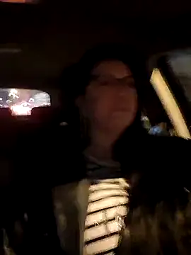 x  KHALEESI  x online show from February 21, 2025, 4:37 pm