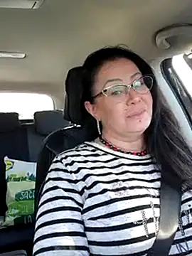 x  KHALEESI  x online show from March 8, 2025, 3:13 pm