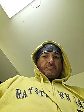 smoke777999 online show from February 8, 2026, 2:31 pm