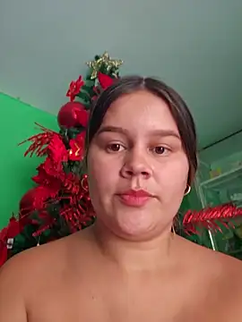 sweet lucia online show from November 21, 2025, 2:49 pm