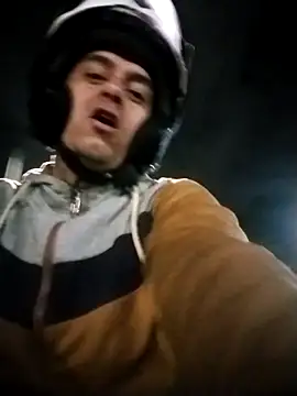 starplss online show from February 6, 2026, 4:39 am