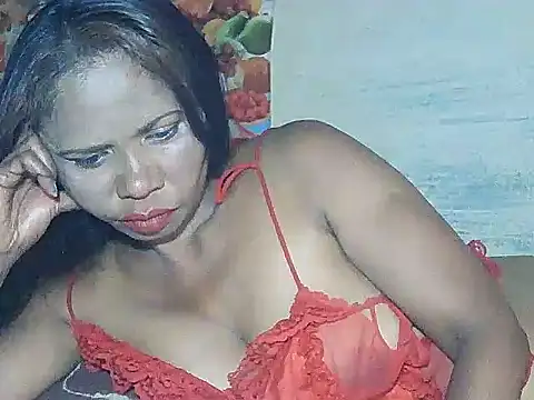 Snapshot of Hyncam chatting on February 13, 2026, 1:40 pm Hyncam online show from February 13, 2026, 1:40 pm