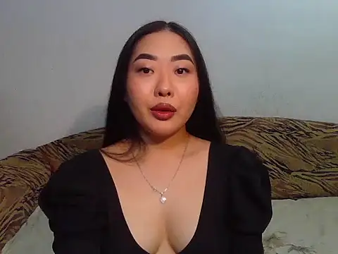 Aleksa Blackdream online show from October 21, 2025, 4:35 am