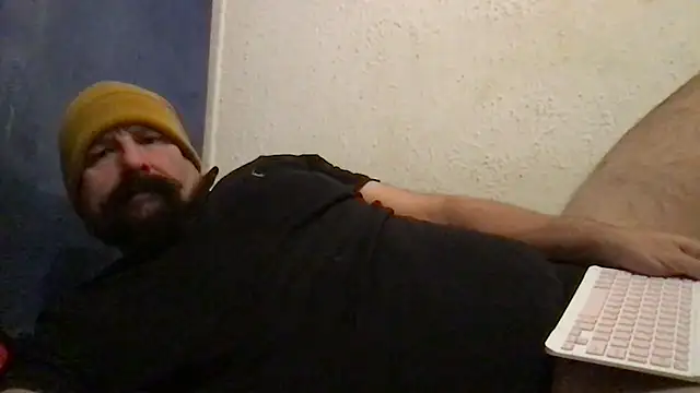 madmaxmiami online show from November 14, 2025, 6:01 am