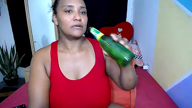 marysol83 online show from March 2, 2025, 6:51 pm