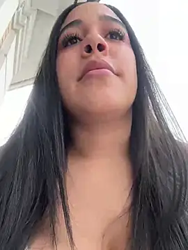 WHAAATTTTTTTTTT online show from May 18, 2026, 2:34 pm