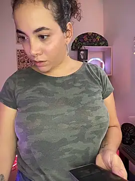 Snapshot of Emma_Wish chatting on November 18, 2025, 3:49 pm Emma Wish online show from November 18, 2025, 3:49 pm