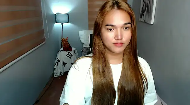 Snapshot of MoaningKylie chatting on December 7, 2024, 4:36 pm MoaningKylie online show from December 7, 2024, 4:36 pm