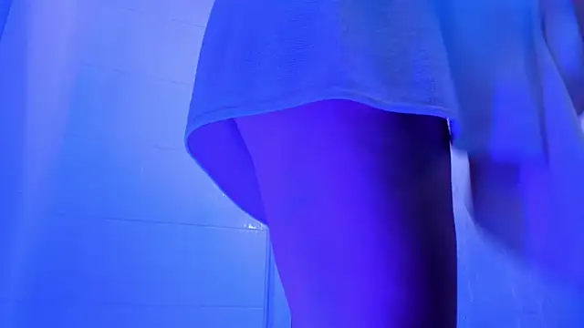 Snapshot of Amy_art chatting on January 29, 2025, 3:22 am Amy art online show from January 29, 2025, 3:22 am