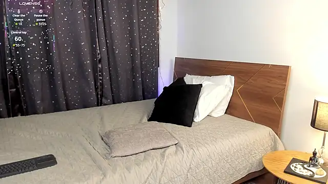 Snapshot of Amy_art chatting on September 24, 2025, 8:56 pm Amy art online show from September 24, 2025, 8:56 pm