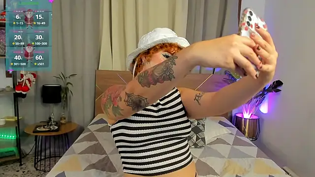 Snapshot of Amy_art chatting on November 29, 2025, 8:45 pm Amy art online show from November 29, 2025, 8:45 pm