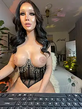 Addison  Lee online show from February 17, 2026, 6:47 pm