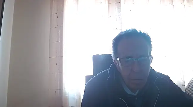 Snapshot of TonyComa chatting on January 31, 2025, 1:56 pm TonyComa online show from January 31, 2025, 1:56 pm