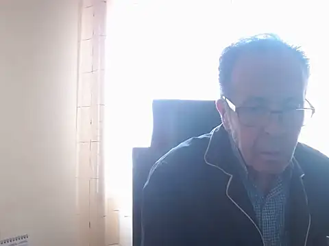 Snapshot of TonyComa chatting on October 23, 2025, 11:53 am TonyComa online show from October 23, 2025, 11:53 am