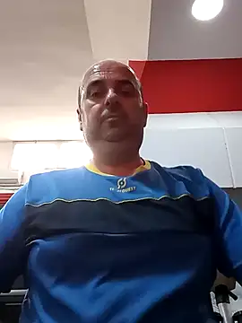 Hot-pico76 online show from April 20, 2026, 8:50 am