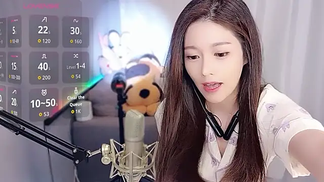 Snapshot of tw_lala chatting on November 6, 2025, 5:03 pm tw lala online show from November 6, 2025, 5:03 pm