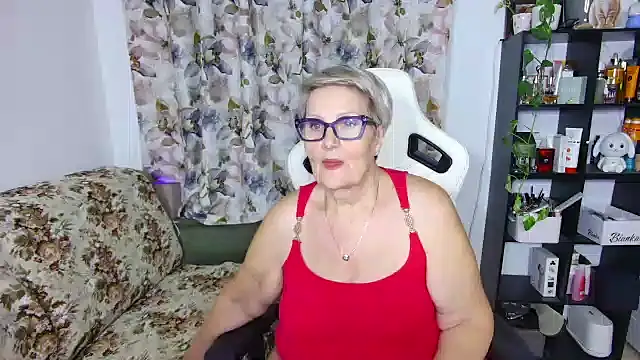 Snapshot of Selenna57 chatting on January 24, 2025, 6:56 pm Selenna57 online show from January 24, 2025, 6:56 pm