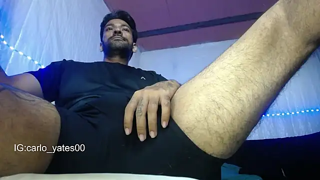 Snapshot of Carlo_yates chatting on April 27, 2026, 8:18 pm Carlo yates online show from April 27, 2026, 8:18 pm