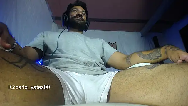 Snapshot of Carlo_yates chatting on May 10, 2026, 5:01 am Carlo yates online show from May 10, 2026, 5:01 am