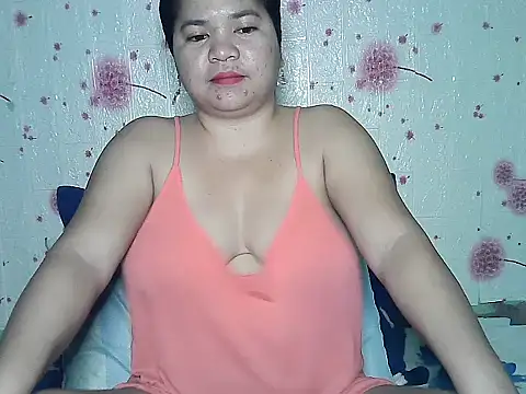 Snapshot of hotpussyxxx33x chatting on February 7, 2025, 9:48 pm hotpussyxxx33x online show from February 7, 2025, 9:48 pm