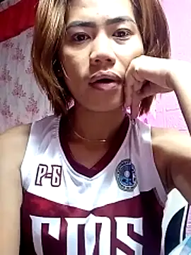 Cutie body11 online show from April 15, 2026, 5:47 am