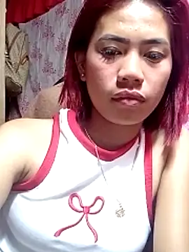 Snapshot of Cutie_body11 chatting on May 8, 2026, 2:55 pm Cutie body11 online show from May 8, 2026, 2:55 pm