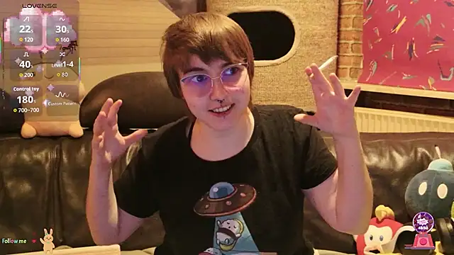 GamerGirl Eve online show from October 28, 2025, 7:27 pm