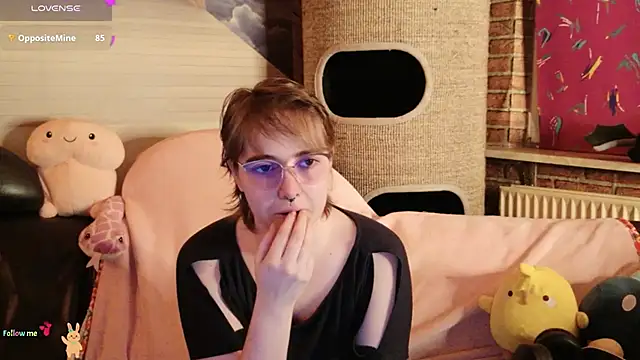 GamerGirl Eve online show from December 3, 2025, 6:28 pm