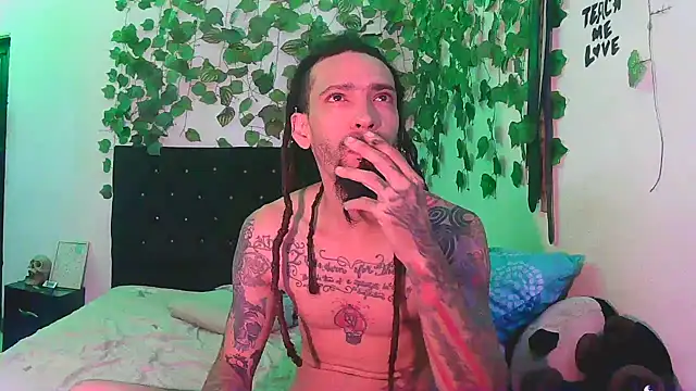 caribbeanlover1 online show from January 9, 2026, 2:31 pm