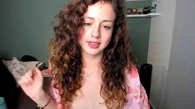 Cassandra Caiin online show from December 9, 2024, 10:41 pm