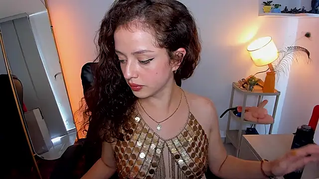 Cassandra Caiin online show from October 25, 2025, 6:24 pm