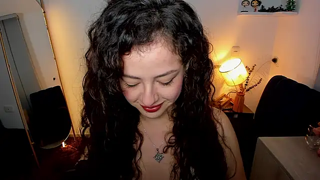 Cassandra Caiin online show from April 5, 2026, 10:45 am