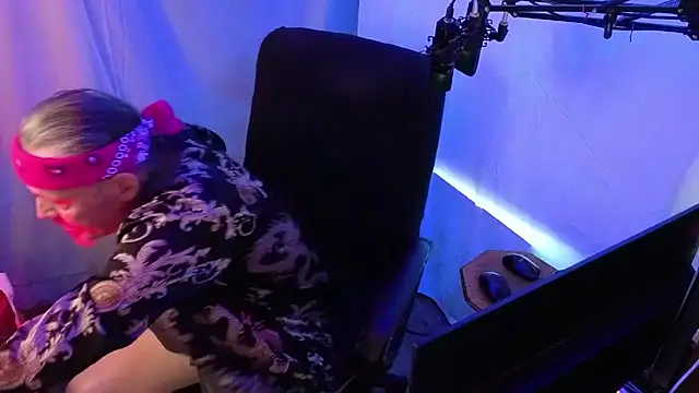 Richy  Rich  online show from April 2, 2026, 11:35 pm