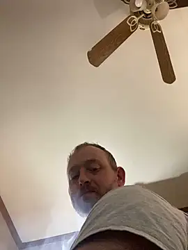 smokeymt420 online show from March 19, 2025, 5:17 pm