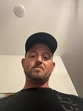 smokeymt420 online show from September 25, 2025, 5:11 am