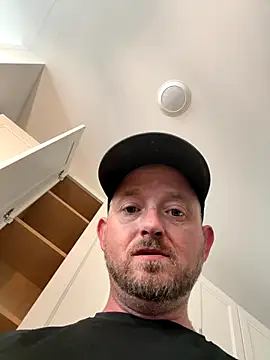 smokeymt420 online show from September 25, 2025, 7:28 pm