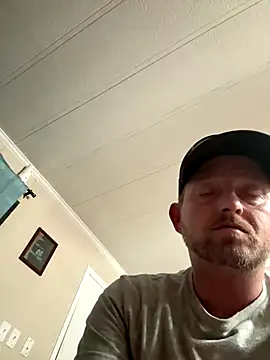 smokeymt420 online show from November 13, 2025, 7:18 am