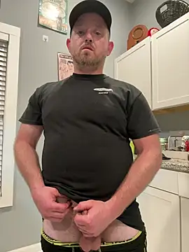 smokeymt420 online show from April 1, 2026, 8:04 am