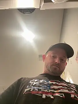 smokeymt420 online show from April 6, 2026, 1:47 am