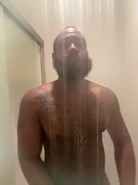 exoticeggplant online show from April 29, 2026, 6:58 pm