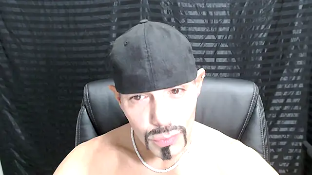 ThickD2C online show from December 15, 2024, 6:26 pm