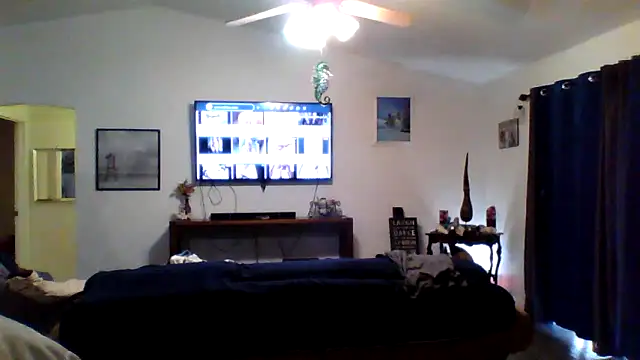 Yankeedave420 online show from January 2, 2025, 4:35 pm